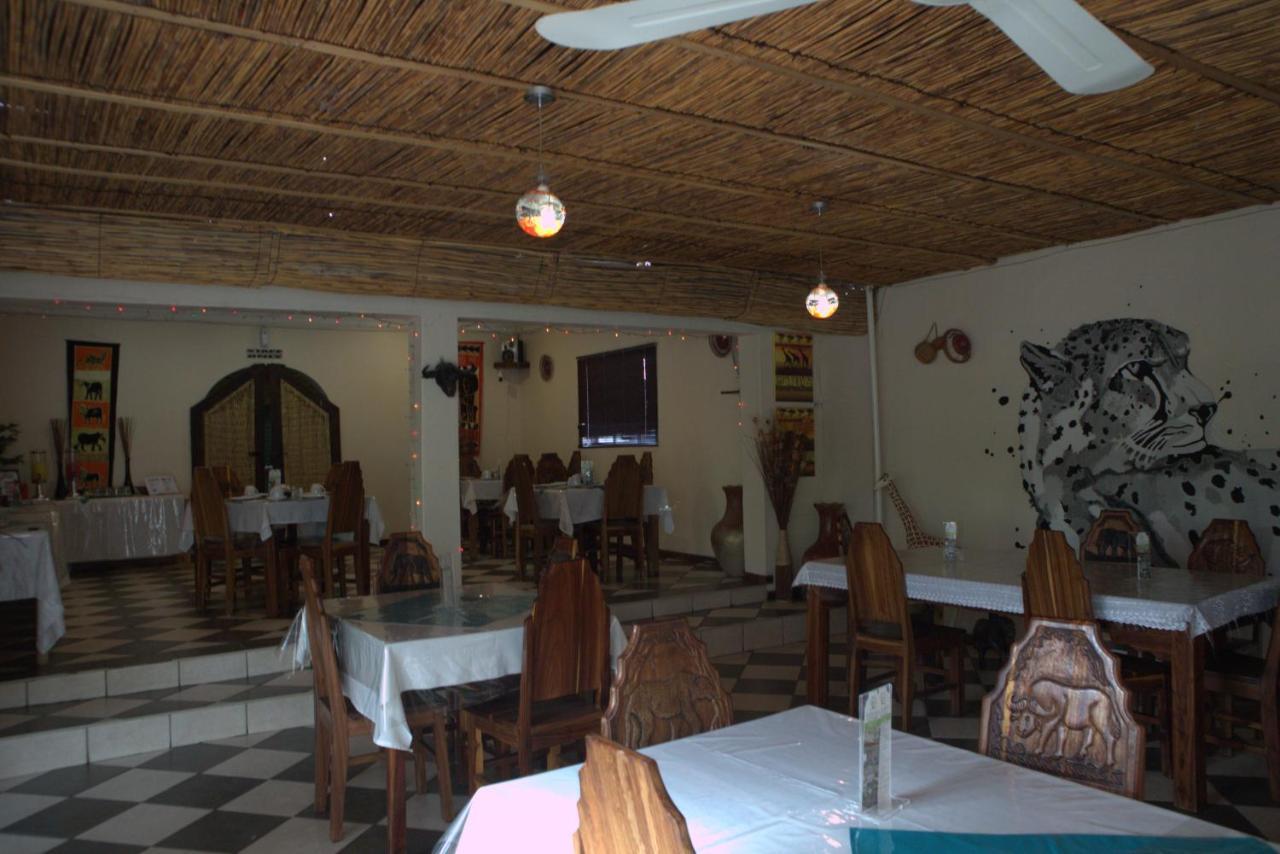 Guest House Bavaria Rundu Exterior foto