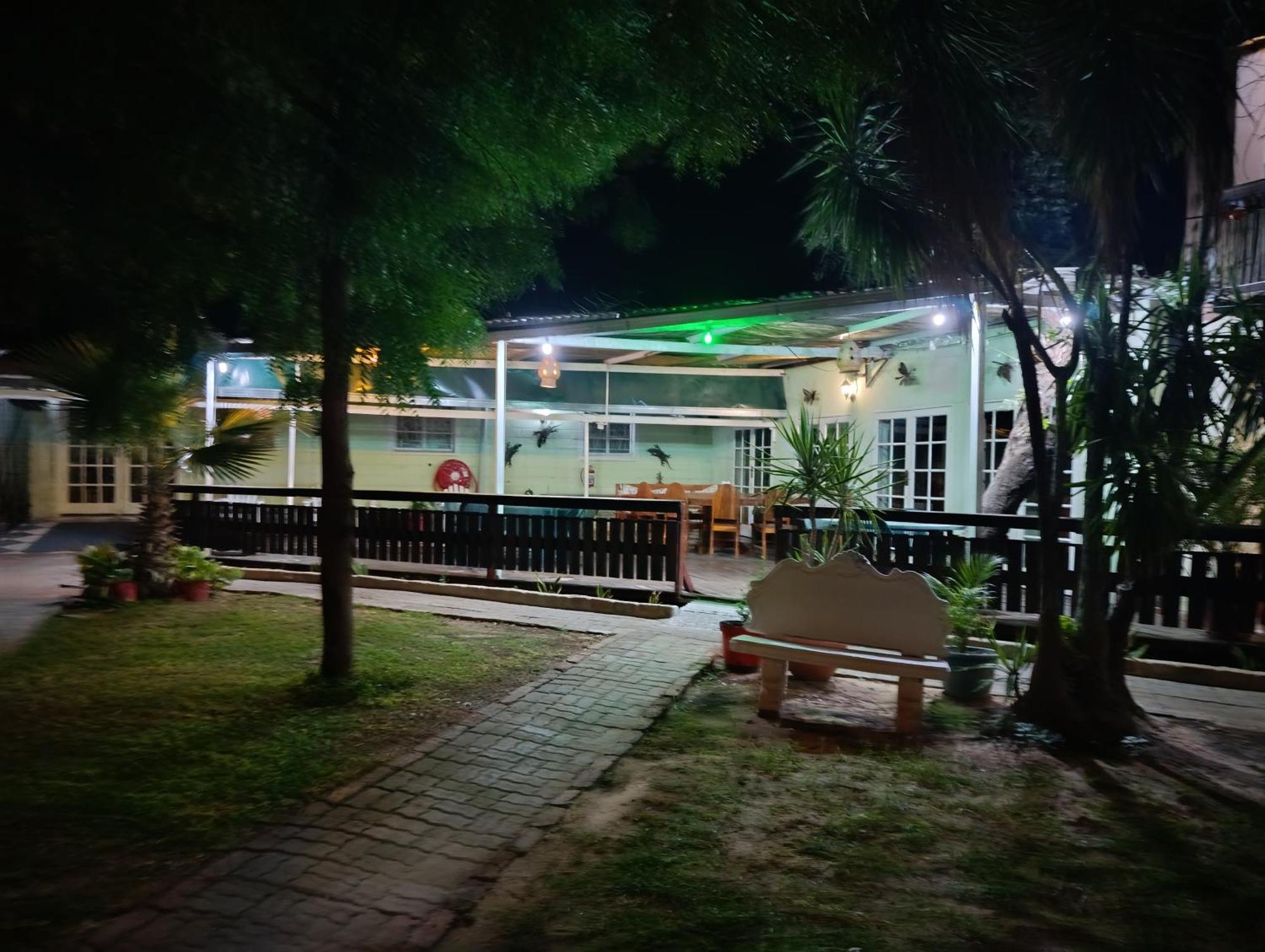 Guest House Bavaria Rundu Exterior foto