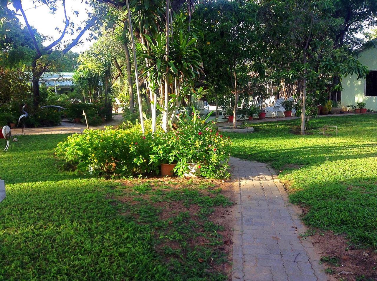 Guest House Bavaria Rundu Exterior foto